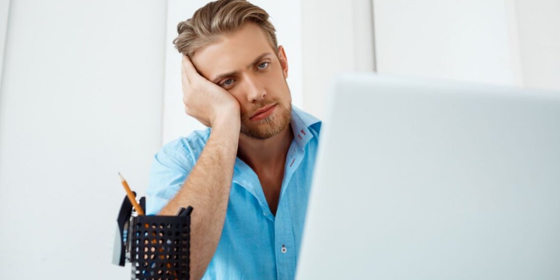 4 šokiruojančios priežastys, kodėl iki 10 ryto tampi bejėgis ir išsekęs lyg po bemiegės nakties