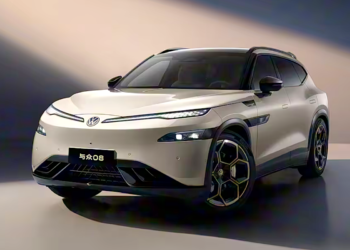 Kinija audringa: „Volkswagen“ pristato tik šiai rinkai skirtą naują elektrinį SUV ID.UNYX 08