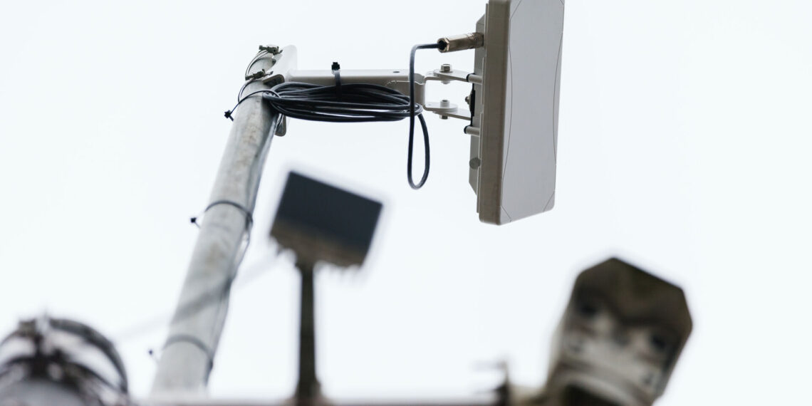 Automagistralėse atsirado nauji keisti įrenginiai: „Via Lietuva“ atskleidė, kokius duomenis jie renka