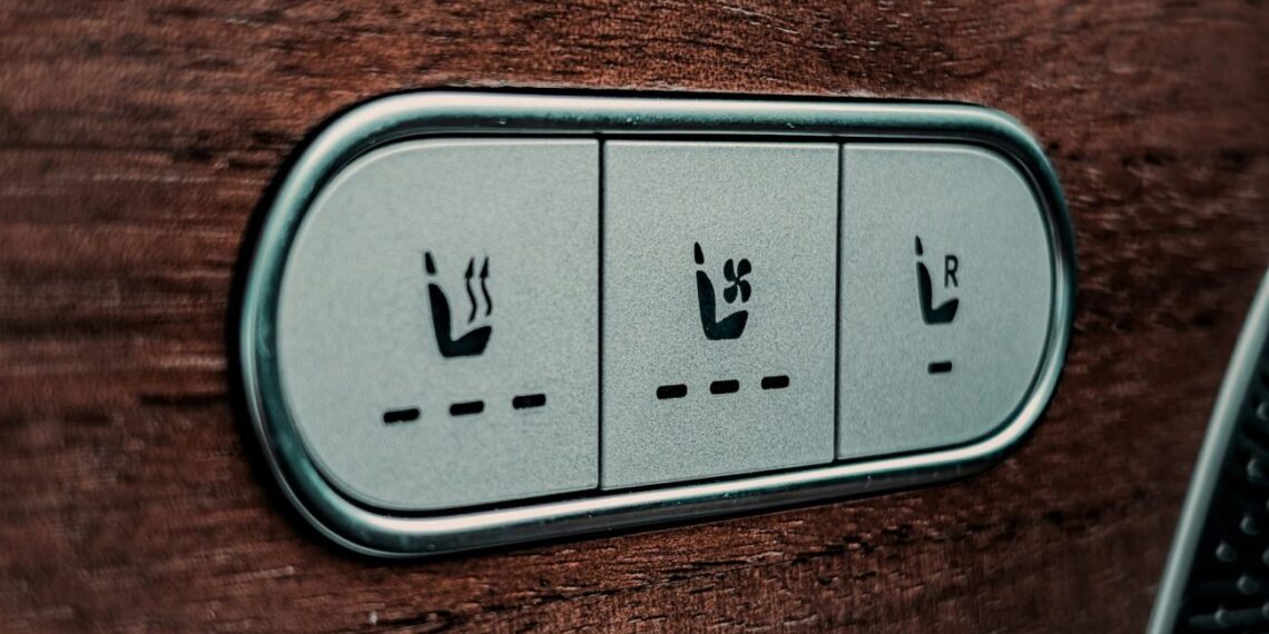 Ekspertai atskleidė, kada sėdynių šildymas pavojingas sveikatai ir kada jį pirkti per vėlu