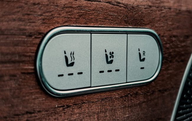 Papildomas sėdynių šildymas automobilyje