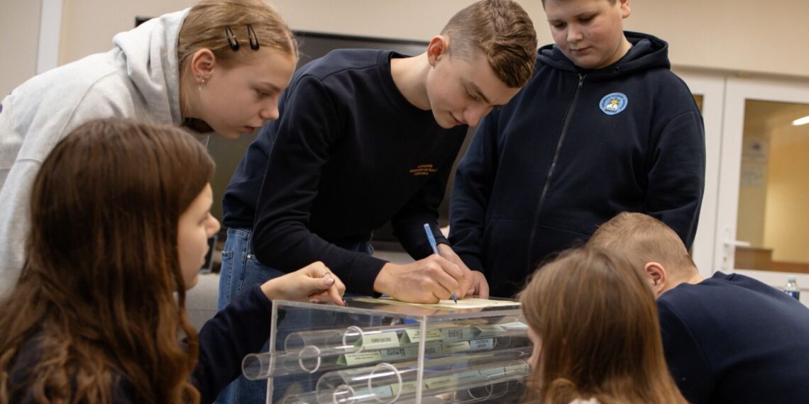 Jūra tekanti kultūra: paroda, kuri keliauja upe ir atskleidžia slapčiausias vandens istorijas