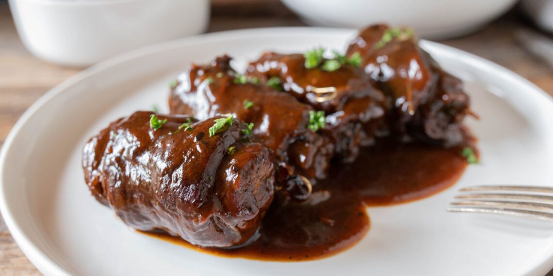 Lenkiškos jautienos suktinukės tirpsta burnoje: paprastas triukas, kurį slepia šeimininkės