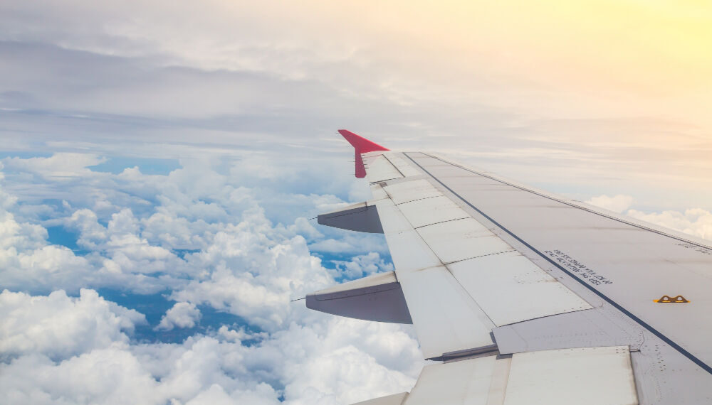 Lietuviai kasmet praranda šimtus eurų pirkdami lėktuvų bilietus: patikrink, ar nekartoji šių klaidų