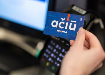 Lietuviai šokiruoti: sužinoję, kada anuliuojasi „Maximos“ pinigai, skuba juos švaistyti prieš šventes