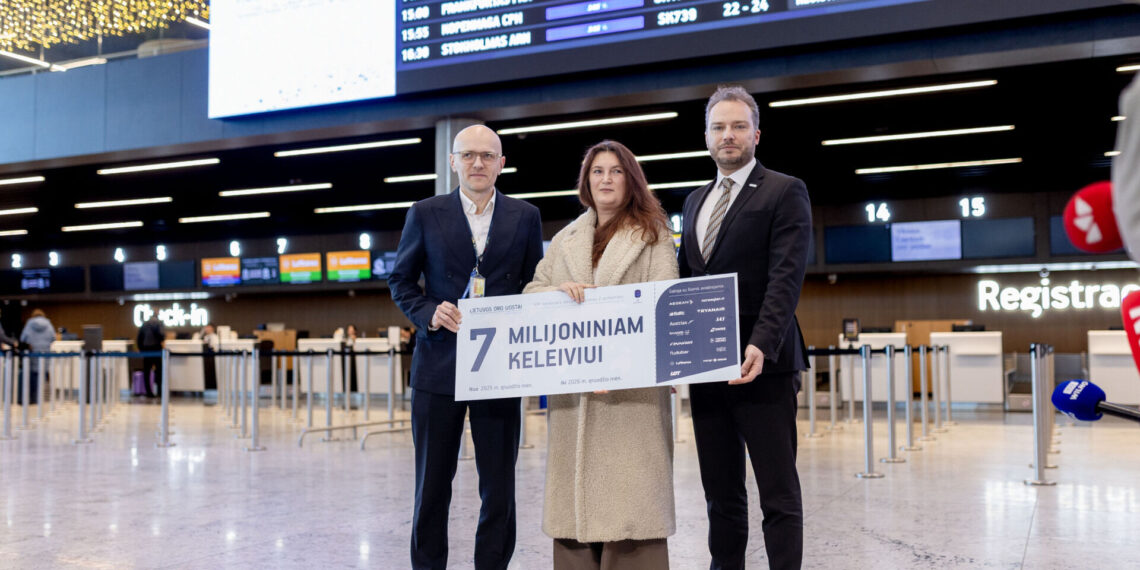 Lietuvos oro uostai sprogdina rekordus: 7 mln. keleivių dar nepabaigus metų – kas vyksta?