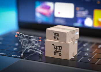 Lietuvos pirkėjai atsivėrė dirbtiniam intelektui: netikėti tyrimo rezultatai stebina ekspertus