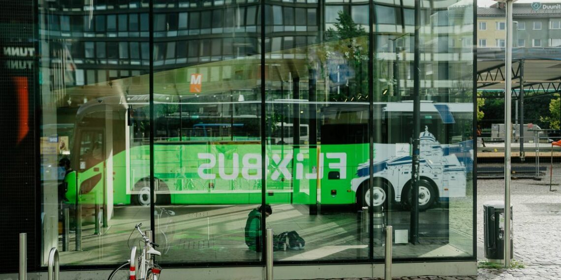 Netikėtas kalėdinės kelionės bumą atskleidęs tyrimas: beveik pusė lietuvių traukia pas artimuosius