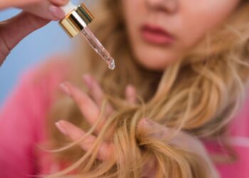 Šį virtuvėje turimą produktą trichologai giria už stebuklingą poveikį plaukams: drėkina ir mažina lūžinėjimą