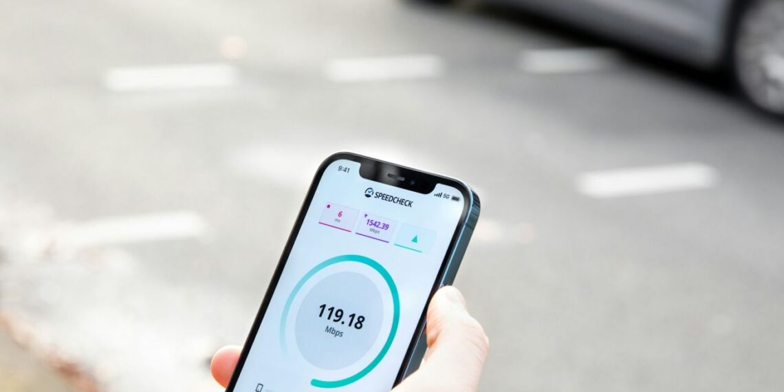 Šokiruojanti tiesa: kodėl tavo internetas taip lūžinėja ir kaip akimirksniu pasimatuoti greitį