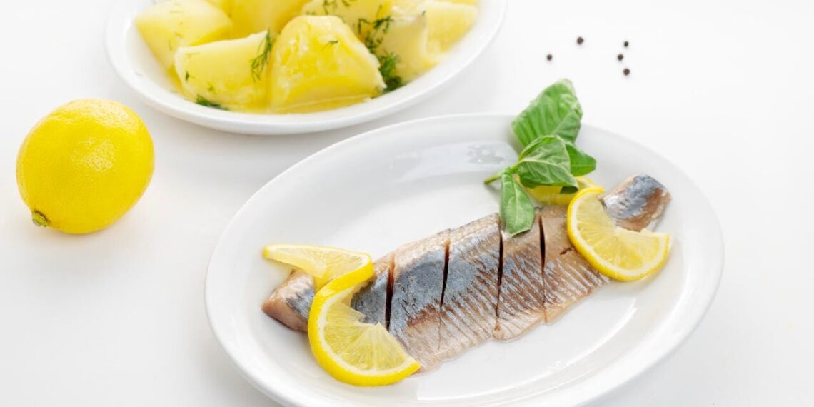 Šventinis stalas be streso: dvigubas silkės išgelbėjimo planas – pigiau nei manote, greičiau nei tikitės