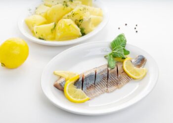 Šventinis stalas be streso: dvigubas silkės išgelbėjimo planas – pigiau nei manote, greičiau nei tikitės