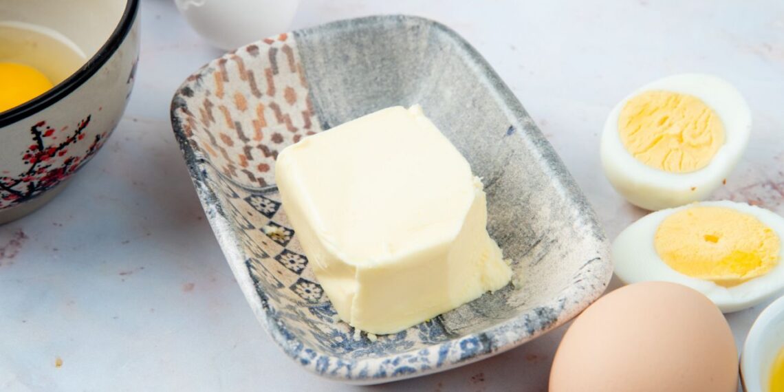 TOP triukas: kaip per 30 sekundžių suminkštinti sviestą – konditerių gudrybės atskleistos!
