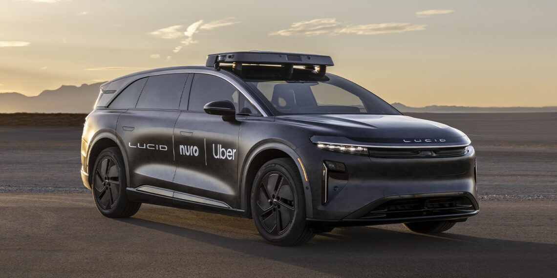 Dubajuje startuoja Uber ir WeRide robotaksi revoliucija: ar vairuotojams tai jau pabaigos pradžia?