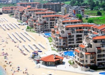 10 pigiausių krypčių šeimos atostogoms 2026 m.: kainos krenta taip, kad sunku patikėti