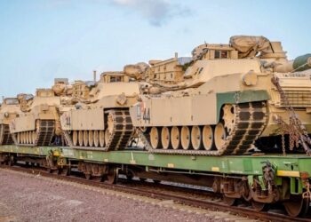 1300 naujų tankų Lietuvai kaimynystėje: ar Lenkija taps neįveikiama karine tvirtove Europoje?