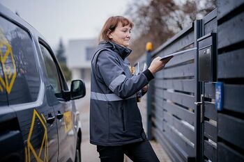 14 mln. kartų atliktas darbas: štai kiek paslaugų pernai atnešė mobilieji laiškininkai ir kas laukia toliau