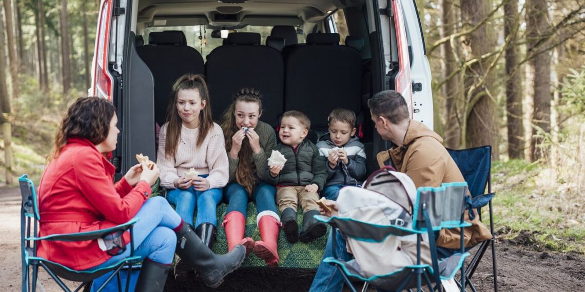 5 klaidos, kuriomis tėvai nesąmoningai rizikuoja vaiko gyvybe automobilyje – patikrinkite savo!