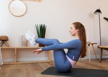 5 paprasti pratimai, kuriuos privalote daryti bet kuriame amžiuje, jei nenorite rimtų traumų