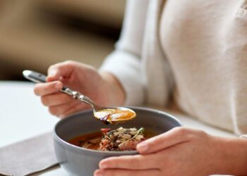 9 mitai apie lieknėjimą, dėl kurių riebalai niekur nedingsta: treneriai kraupsta nuo 3 klaidos