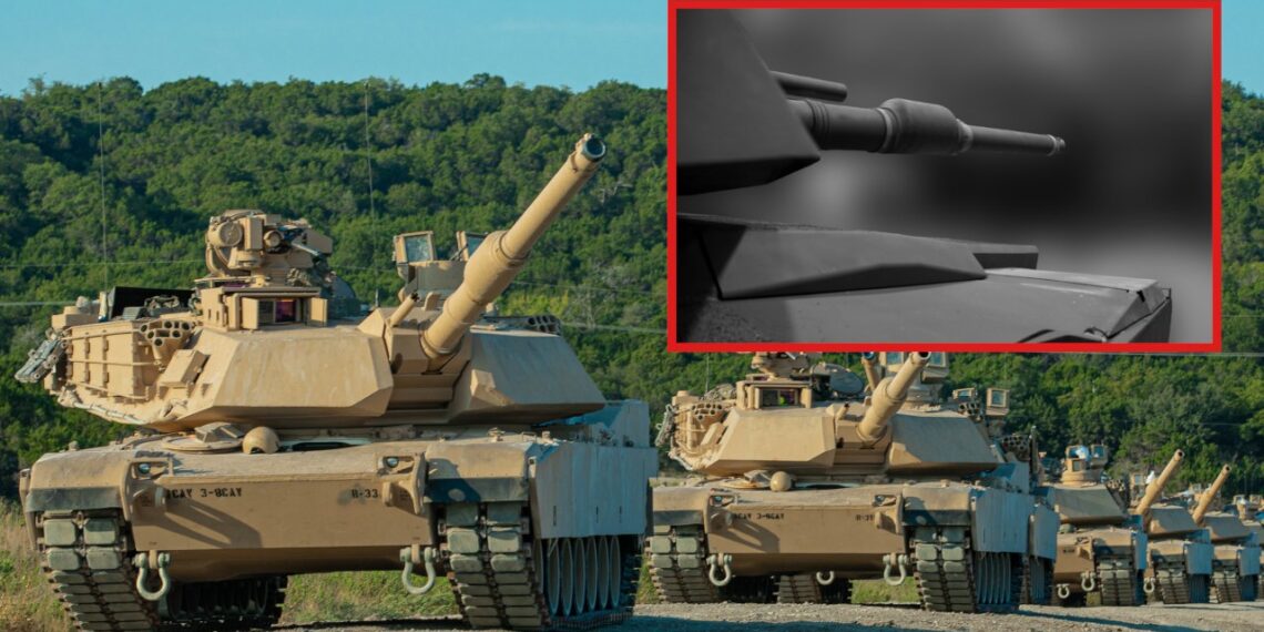Amerikiečiai rengia šarvuočių revoliuciją: pirmosios paslaptingojo „Abrams M1A3“ supertanko nuotraukos