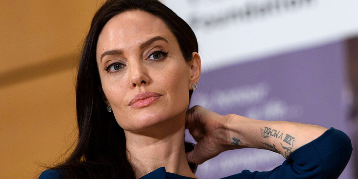 Andželina Džoli skubiai išparduoda prabangų turtą: gerbėjai spėlioja apie staigų jos pabėgimą iš JAV