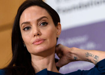 Andželina Džoli skubiai išparduoda prabangų turtą: gerbėjai spėlioja apie staigų jos pabėgimą iš JAV