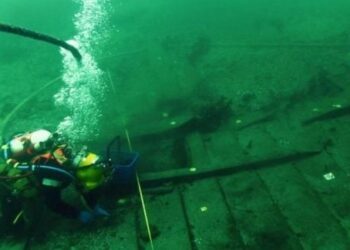 Archeologai aptiko stulbinantį radinį: didžiausias pasaulyje vikingų superlaivas atskleidžia paslaptis