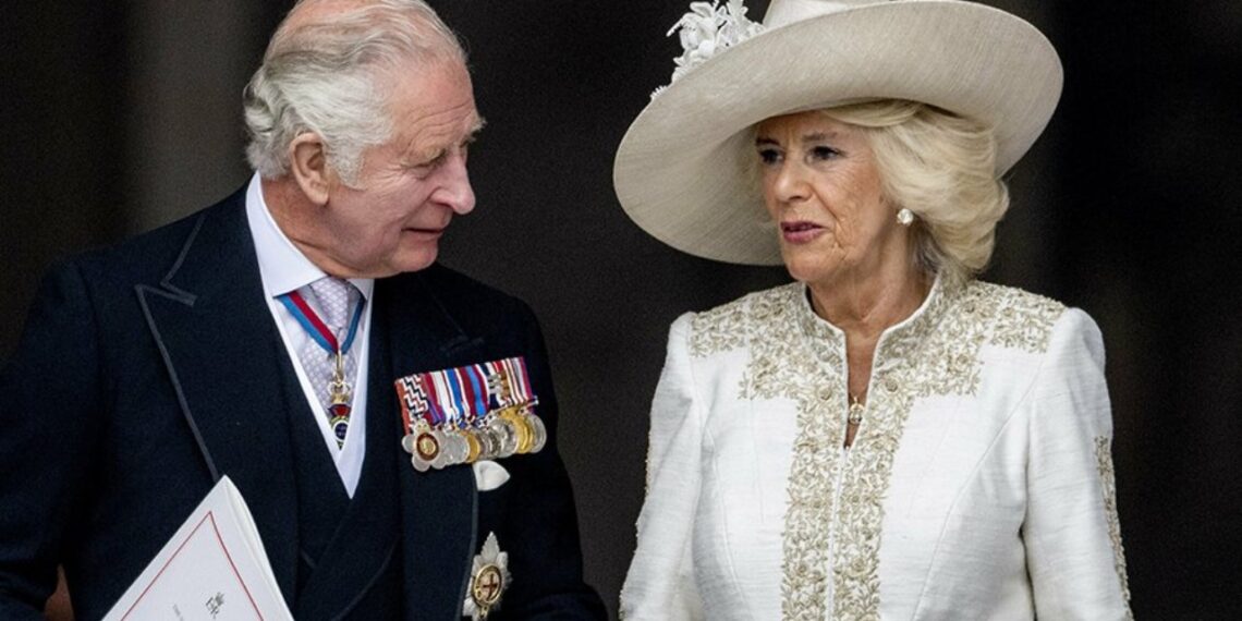 Astrologai šokiruoja: paviešinti 2026 m. britų karališkosios šeimos horoskopai atskleidžia pavojingas intrigas