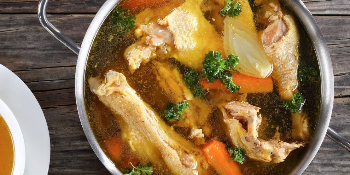 Atrasta slaptas ingredientas: iš šios mėsos virsi patį skaniausią, tirštą ir riebalais žaižaruojantį sultinį