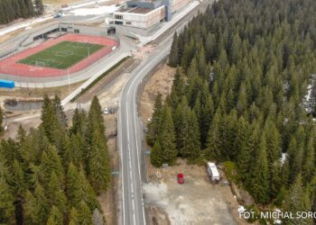 Aukščiausia kelio atkarpa Lenkijoje slepia netikėtumą: turistai vis dar plūsta kitur