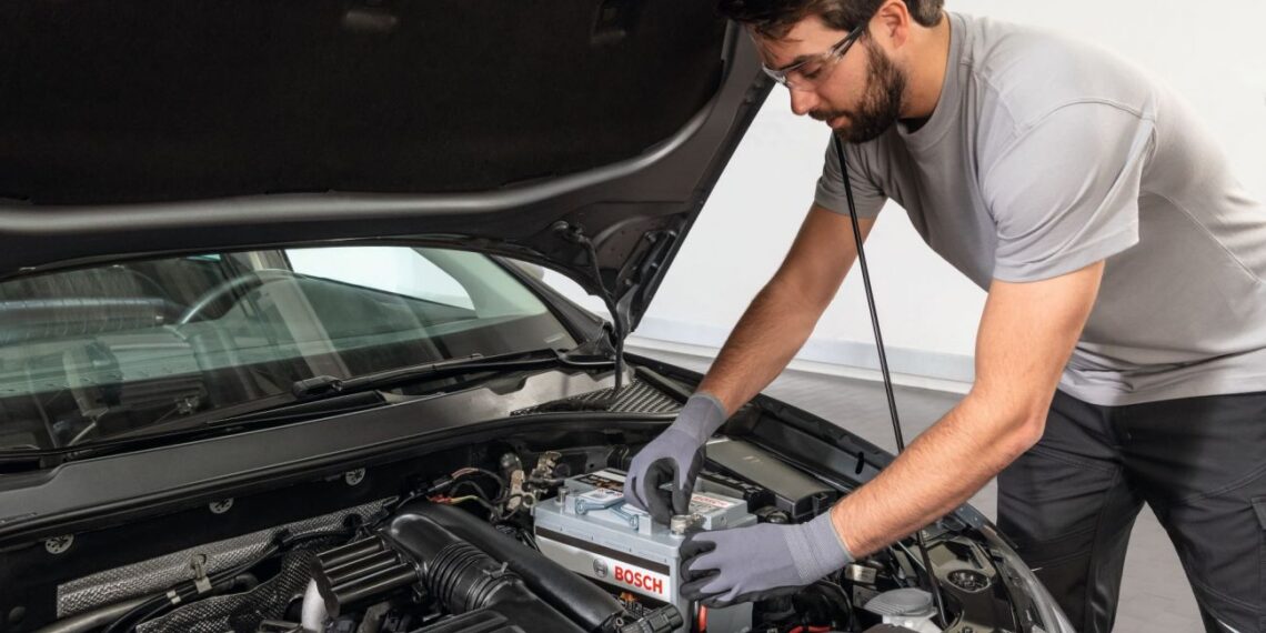 Automobilio akumuliatoriaus TRUKMĖ: tiek jis iš tiesų laiko ir ką gudriai nutyli pardavėjai