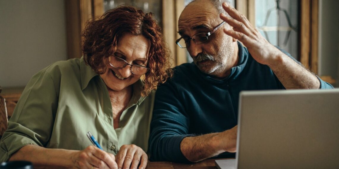 Bevaikiai sutuoktiniai – šokiruojanti tiesa: kas iš tikrųjų paveldi visą jų turtą?