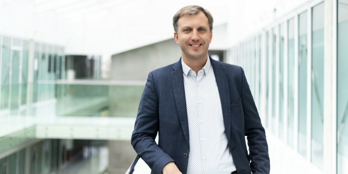 Dirbtinio intelekto revoliucija: kaip mašinos išmoksta matyti geriau už žmogų ir ką tai slepia