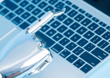 Dirbtinis intelektas puola: JAV technilogijų milžinės masiškai atleidžia žmones, tūkstančiai lieka gatvėje