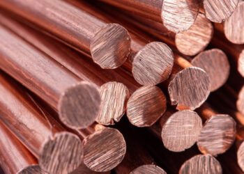 Dirbtinis intelektas stumia pasaulį į katastrofą: pritrūks iki 10 mln. tonų vario – kainos šoks į aukštumas