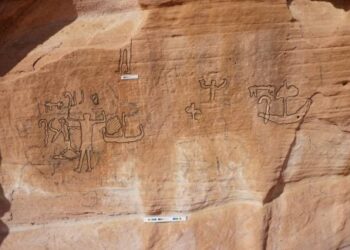 Dykumoje aptikti paslaptingi piešiniai atskleidžia šiurpią Sinajaus užkariavimo tiesą