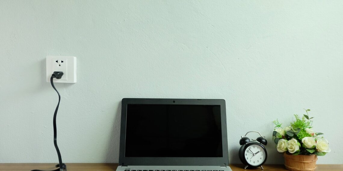 Ekspertai perspėja: šią klaidą daro visi, todėl jūsų nešiojamas kompiuteris sulietėja greičiau