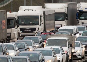 ES imasi žiaurių permainų techninei apžiūrai: ar tavo dyzelis dar išvis išvažiuos į gatvę?