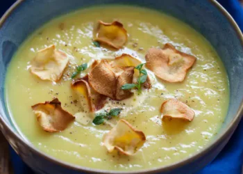 Geniali gudrybė sutirštinti sriubą be miltų ir grietinėlės: šio sveiko triuko nežino net šefai