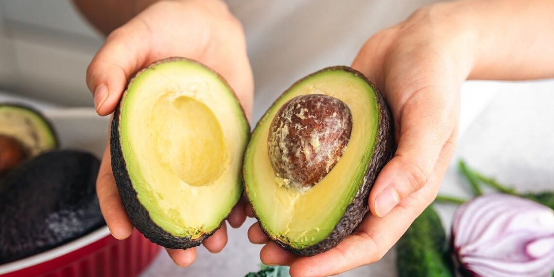 Gydytojai nustėro: sužinokite, kas nutiks jūsų kūnui, jei kasdien valgysite vieną avokadą