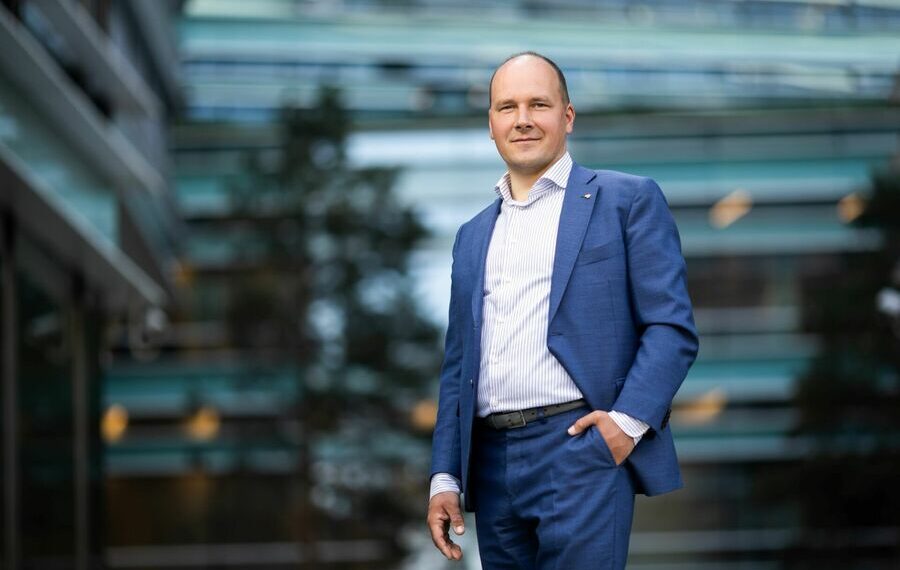 Iranas ant sprogimo ribos: Mauricas perspėja – kai duonos ir žaidimų nebepakanka, įsižiebia maištas