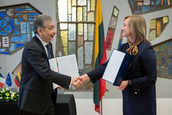 Istorinis lūžis: Lietuvos ir Prancūzijos bibliotekos sudrebino kultūros pasaulį susitarimu