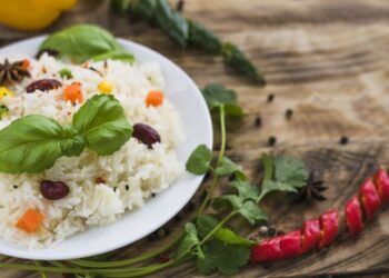 Japonų virėjų atskleista paslaptis: šis vienas ingredientas pavers jūsų ryžius neįtikėtinai skaniais