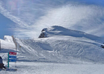 Juodžiausi savaitgalio siaubai Alpėse: lavinos pasiglemžė mažiausiai šešias gyvybes