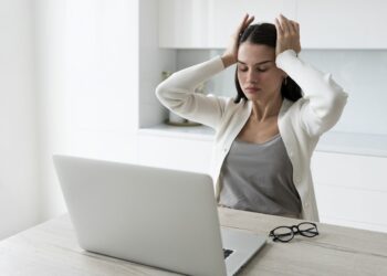 Kaip nugalėti stresą per 7 dienas: gydytojai atskleidė triukus, kurių jums niekas nesakė