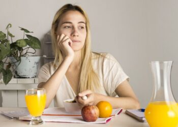 Kas nutiks jūsų kūnui, jei kelias dienas iš eilės visai nepusryčiausite: gydytojai ragina susimąstyti