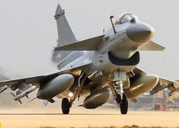 Kinijos naujas smūgis JAV: slaptas J-10CE naikintuvas sėkmingai išbandomas Indo-Pacifike