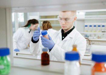 Klaipėdos universitetas žengia į Europos vandenilio elitą: atveria naujas studijų ir mokslo galimybes