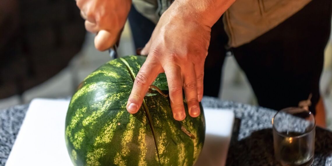 Lapkričio arbūzų manija: gydytojai įspėja, kuo gali baigtis vėlyvos vasaros skonis